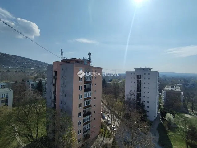 Eladó lakás Tatabánya, Újváros 57 nm