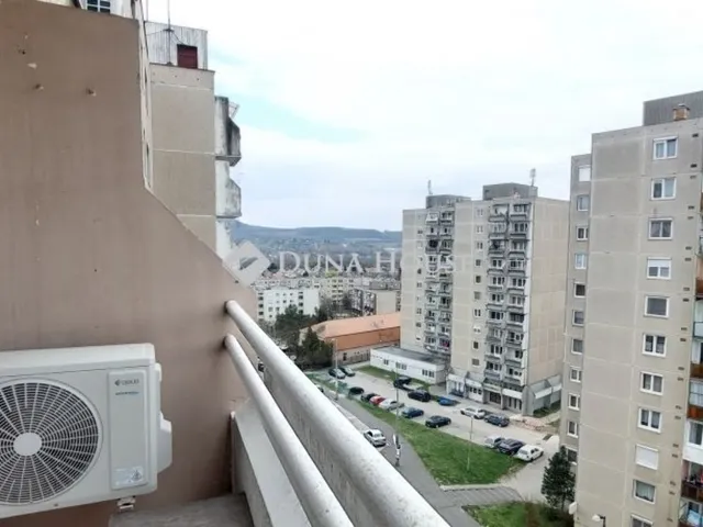 Eladó lakás Tatabánya, Gál István-lakótelep 63 nm