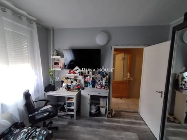 Eladó lakás Tatabánya, Újváros 53 nm