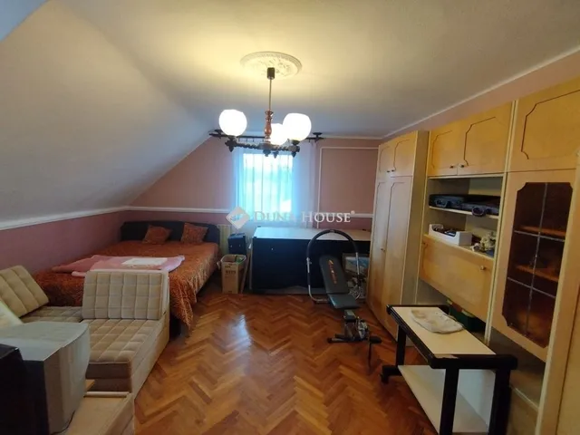 Eladó ház Tatabánya, Felsőgalla 222 nm