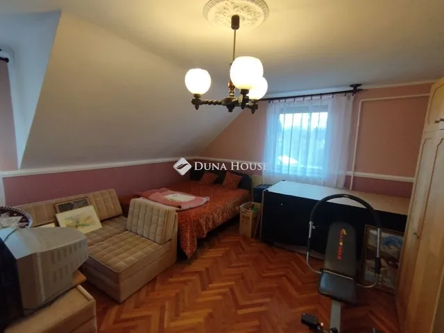 Eladó ház Tatabánya, Felsőgalla 222 nm