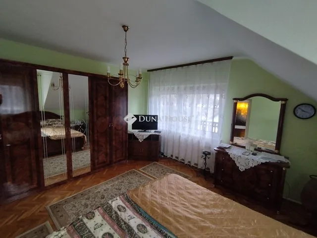 Eladó ház Tatabánya, Felsőgalla 222 nm