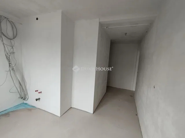 Eladó lakás Tatabánya, Újváros 50 nm