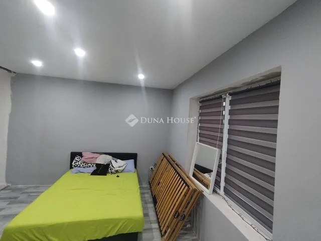 Eladó ház Császár 70 nm