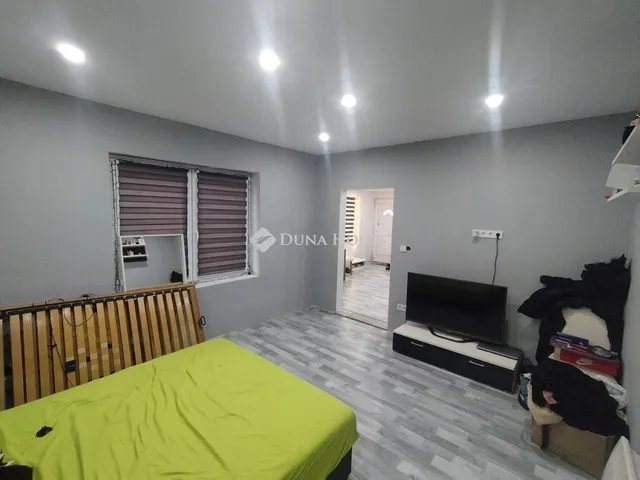 Eladó ház Császár 70 nm