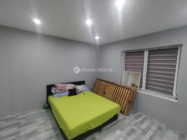 Eladó ház Császár 70 nm