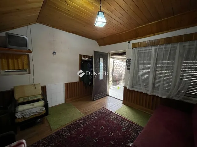 Eladó nyaraló Dunaalmás 48 nm