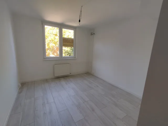 Eladó lakás Tatabánya, Újváros 92 nm