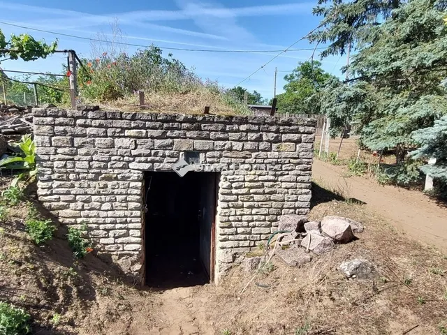 Eladó telek Tata 2016 nm