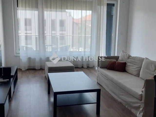 Kiadó lakás Tatabánya 54 nm