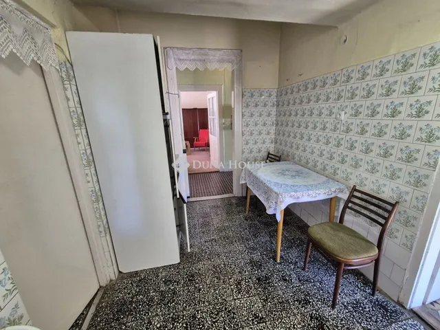 Eladó ház Környe 90 nm