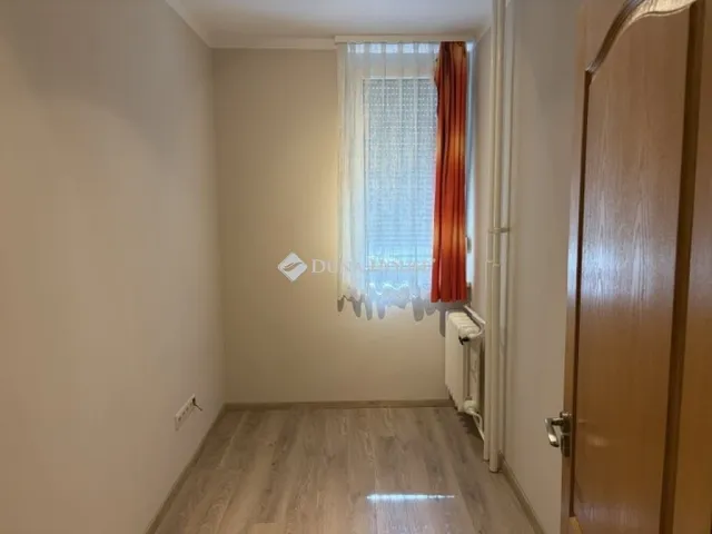 Eladó lakás Tatabánya, Újváros 43 nm