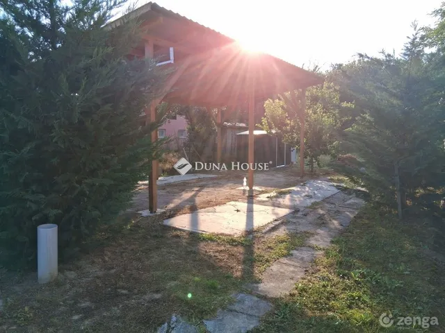 Eladó telek Igal 195 nm