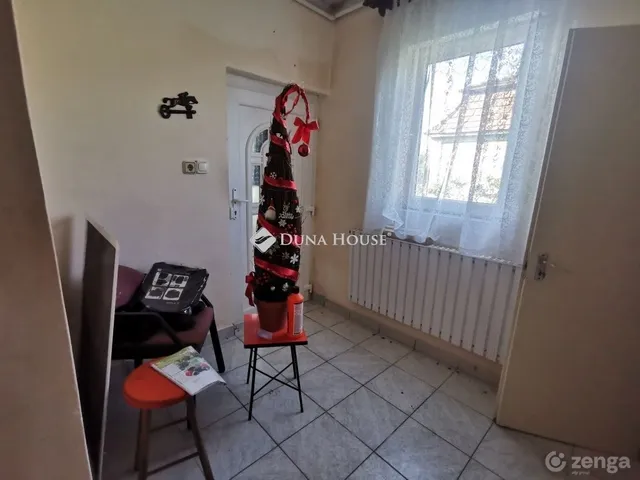 Eladó ház Dunaalmás 107 nm