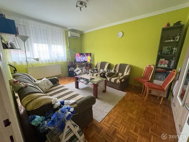 Eladó lakás Komárom 48 nm