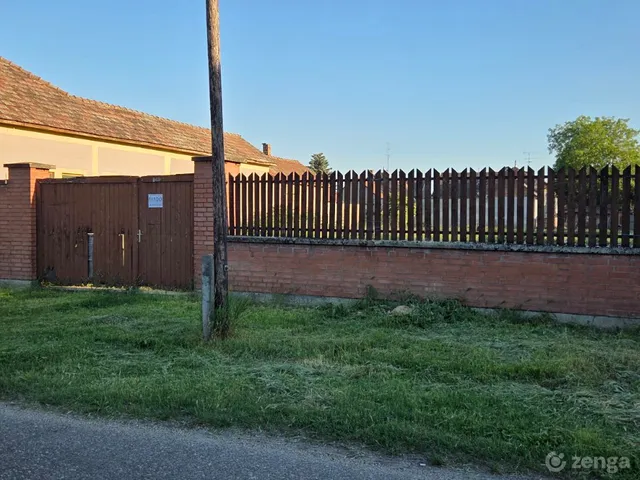 Eladó telek Nagykőrös 940 nm