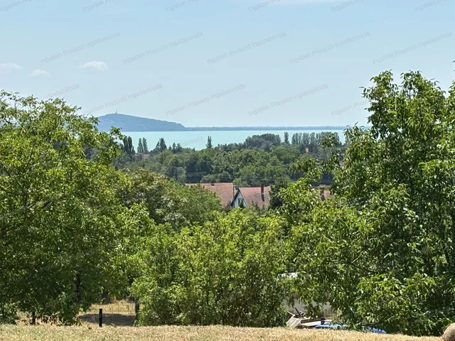 Eladó ház Ábrahámhegy 85 nm