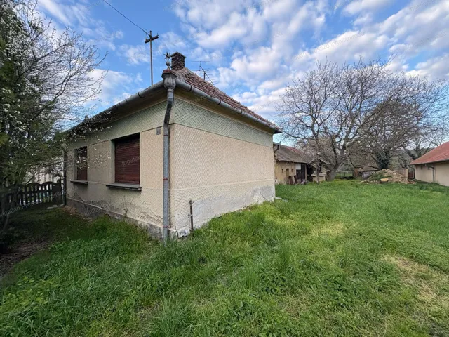Eladó ház Zalaszentgrót 41 nm