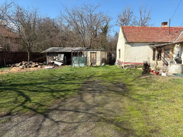 Eladó ház Tapolca, Diszel 67 nm