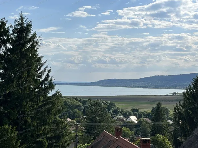 Eladó ház Szigliget 60 nm