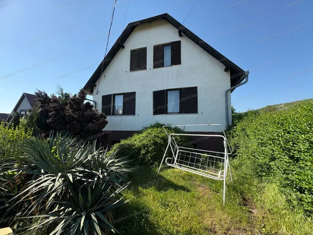 Eladó ház Sümeg 125 nm