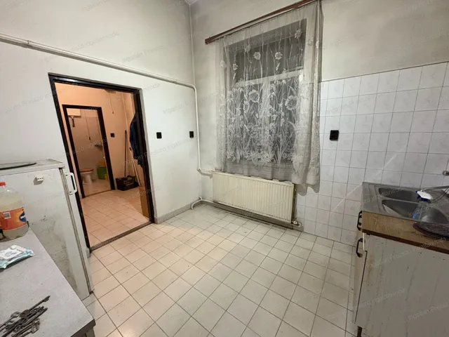 Eladó lakás Tapolca 154 nm