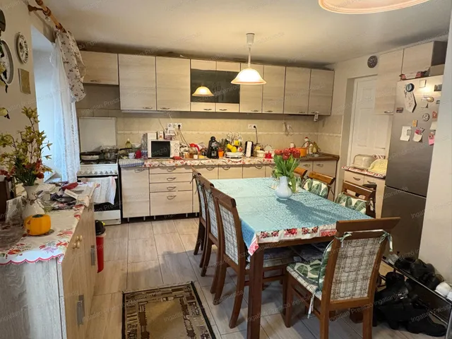 Eladó ház Tapolca 82 nm