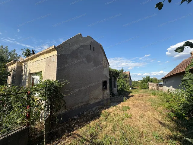 Eladó ház Hetyefő 80 nm