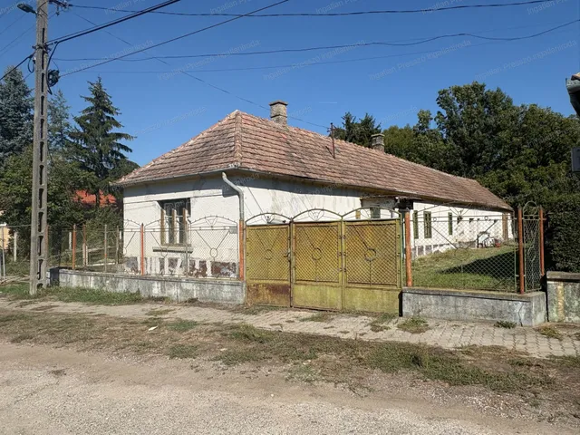 Eladó ház Dabronc 98 nm