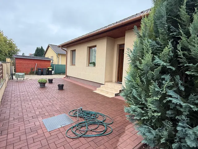 Eladó ház Győr, Győrszentiván 79 nm
