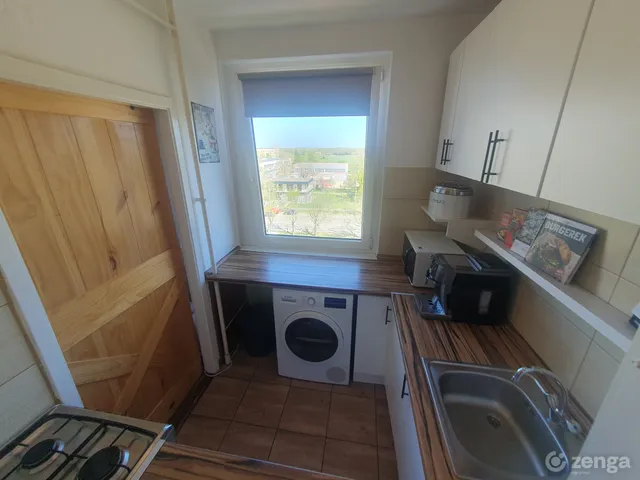 Eladó lakás Szolnok, Széchenyi-lakótelep 54 nm