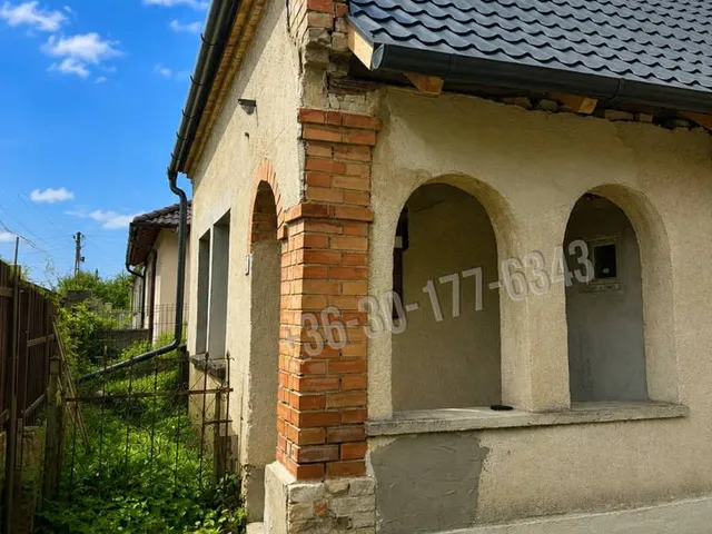 Eladó ház Kocs, Arany János utca 98 nm