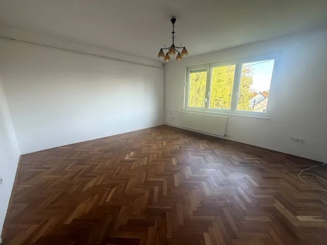 Kiadó lakás Tata 64 nm