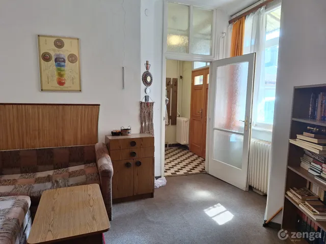 Eladó lakás Kecskemét, Jókai utca 25 85 nm