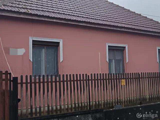 Eladó ház Taktaharkány 100 nm