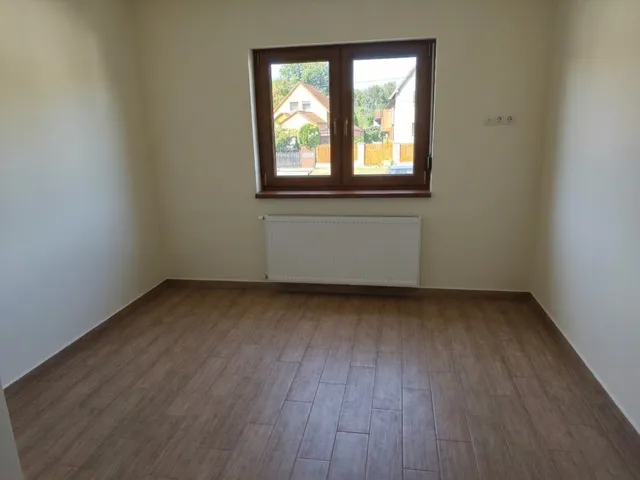 Eladó ház Szigetcsép 160 nm