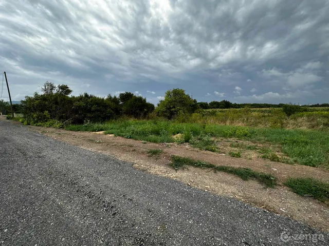 Eladó telek Pécs, Patacs 891 nm