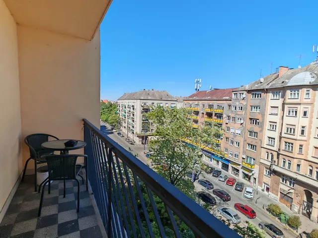 Eladó lakás Budapest II. kerület 31 nm