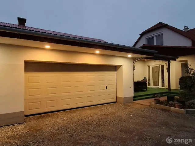 Eladó ház Nyíregyháza, Malomkert 220 nm