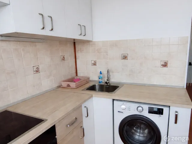 Eladó lakás Szolnok, Széchenyi-lakótelep 51 nm