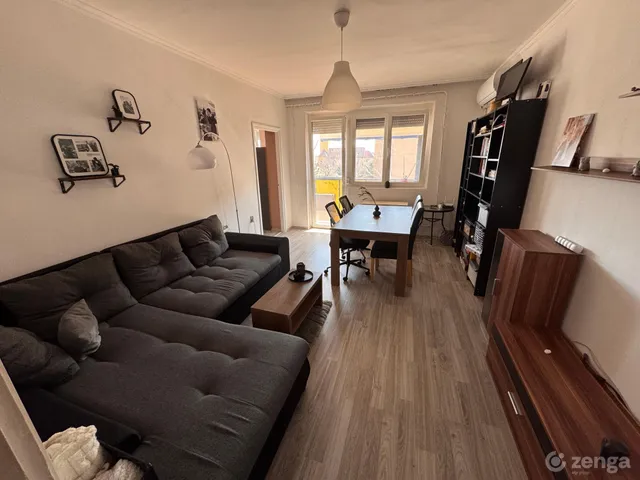 Eladó lakás Baja 55 nm