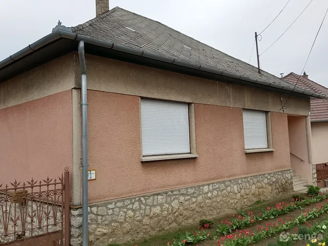 Eladó ház Bonyhád 161 nm