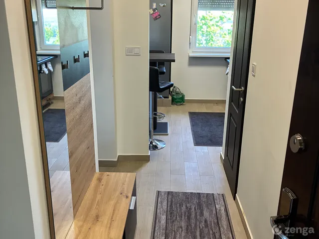 Eladó lakás Dunaújváros, Barátság városrész, Nagy Imre utca 10 48 nm