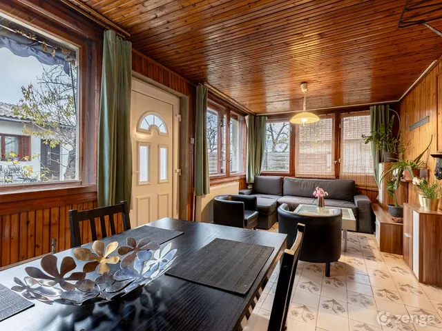 Eladó ház Budapest XVIII. kerület, Szemeretelep 105 nm