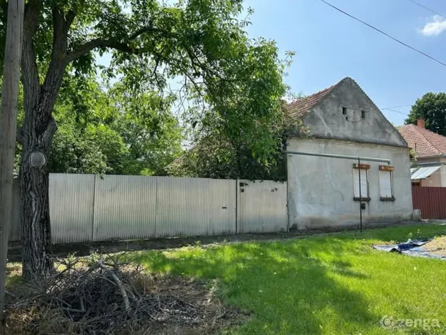 Eladó ház Magyarbánhegyes 100 nm