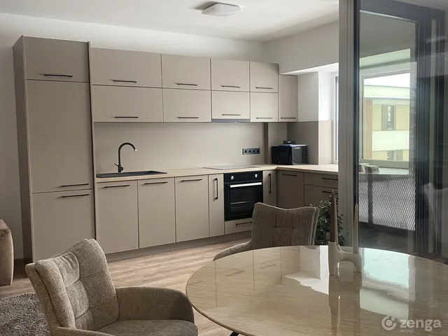 Eladó lakás Budapest IV. kerület, Székesdűlő 98 nm