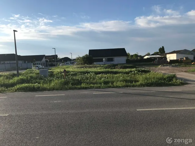 Eladó telek Szeged 840 nm