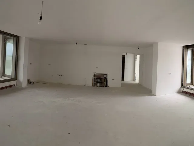 Eladó lakás Pécs, Belváros 150 nm