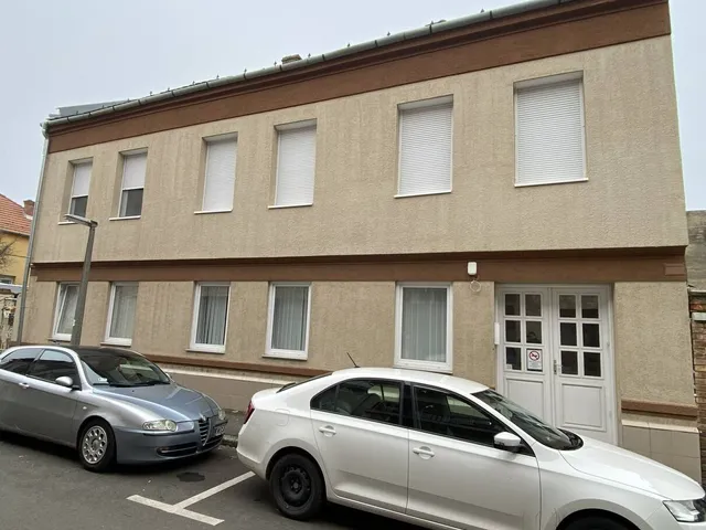 Eladó lakás Pécs, Belváros 110 nm