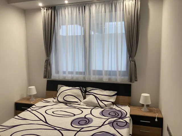 Kiadó lakás Pécs, Bálics 44 nm
